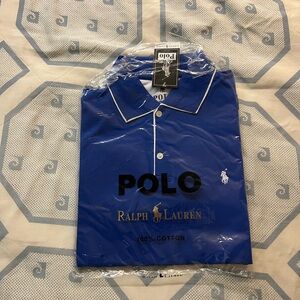 Men’s polo shirt blue with white trim